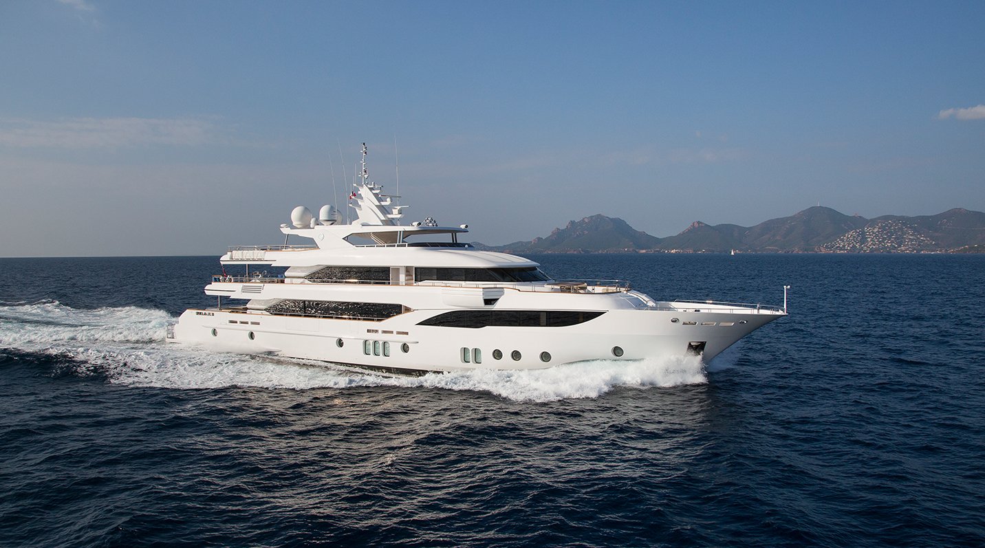 majesty yachts for sale dubai